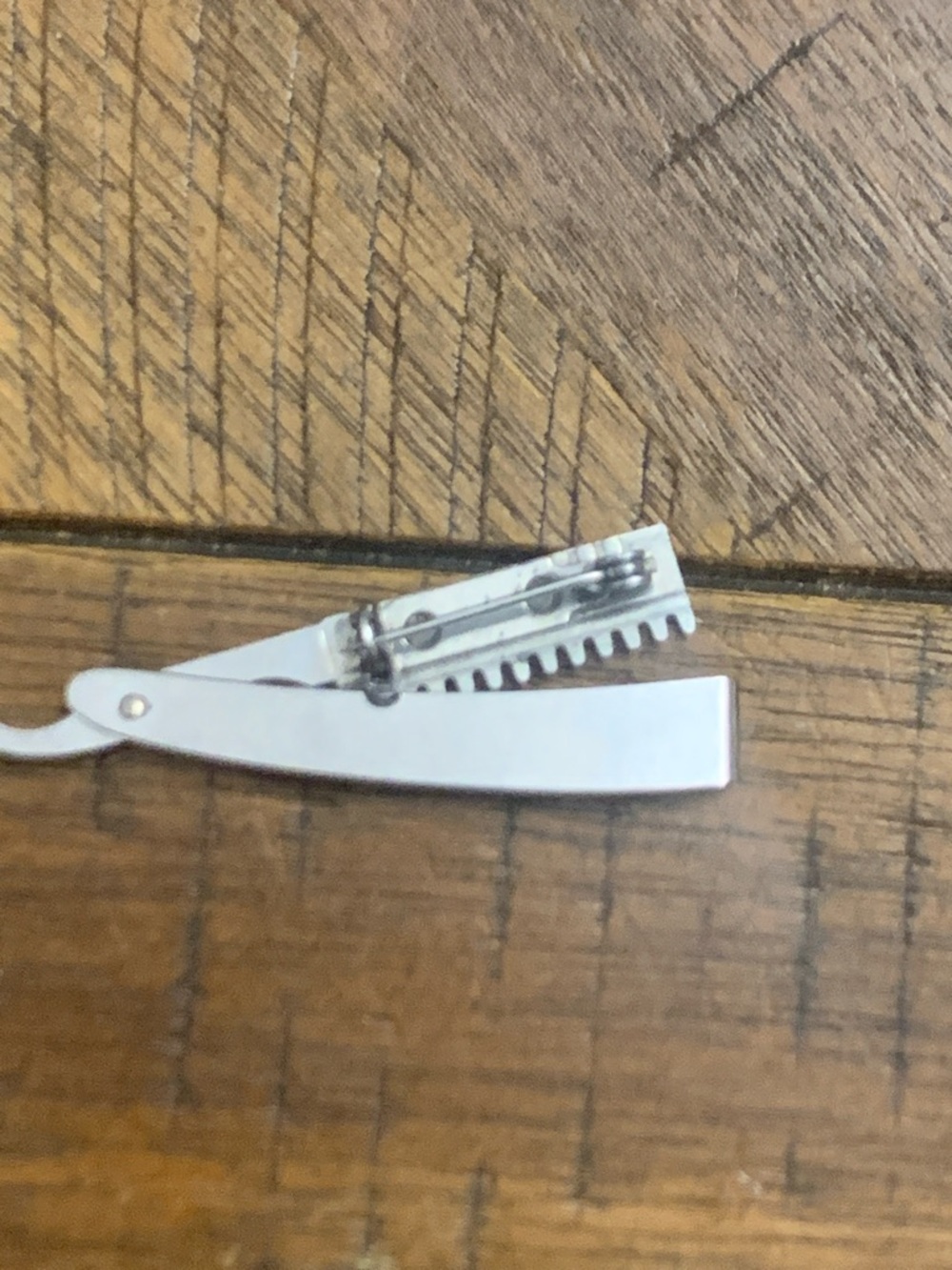 Weak Stainless steel Miniature Straight Razor Shaper Moveable Razor pin - Picture 3 of 4